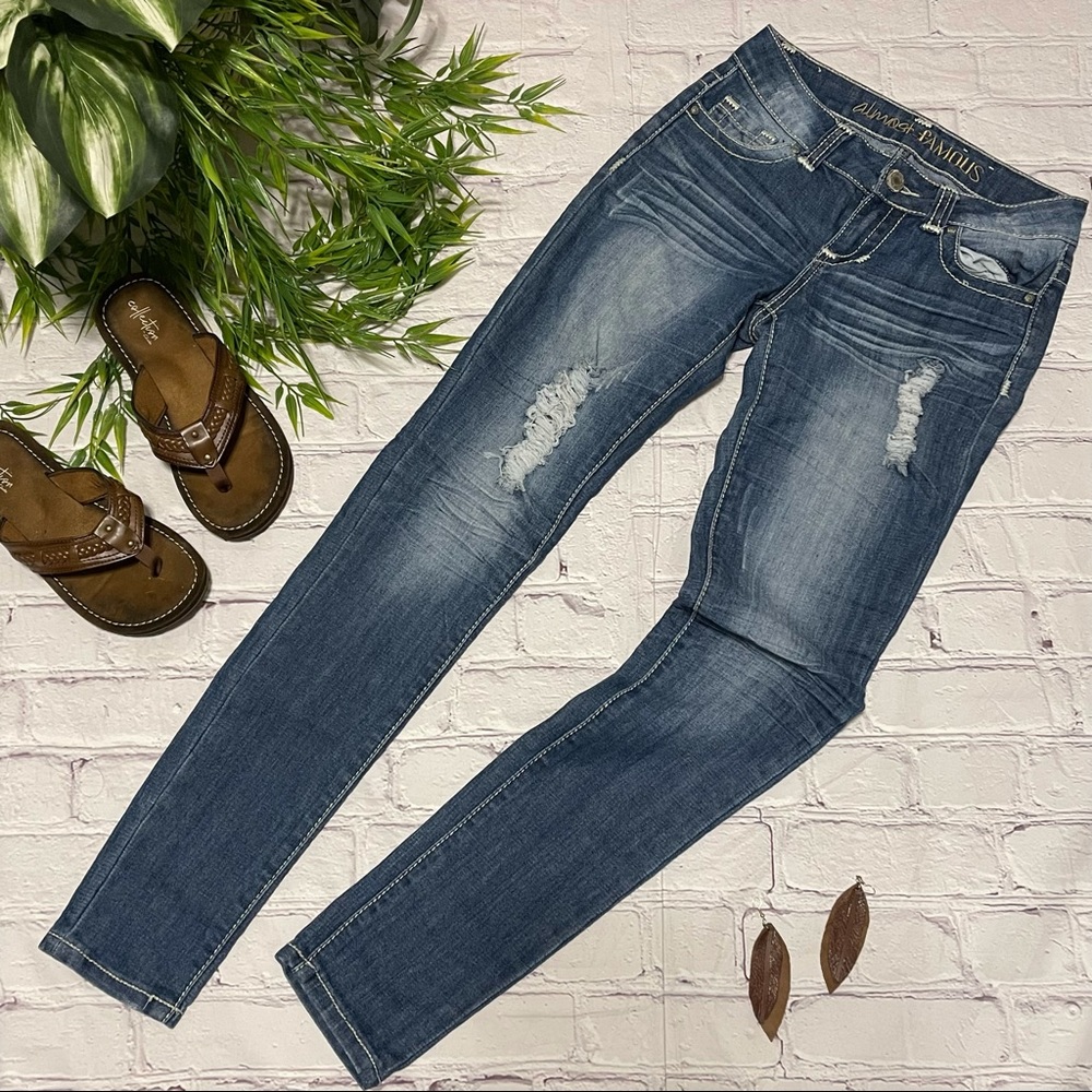 ALMOST FAMOUS Medium Wash, Whiskered, Destroyed Skinny Jeans - Sz 0
